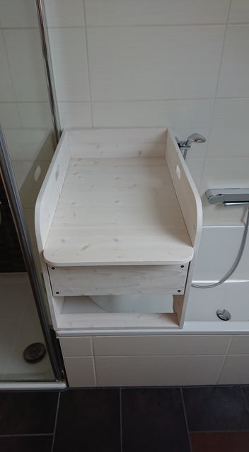 Wickelaufsatz für Badewanne aus Massivholz - in Kiefer ...