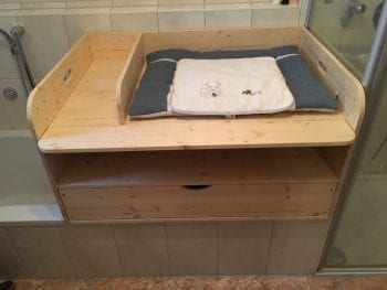 Wickelaufsatz Badewanne mit Trennbrett
