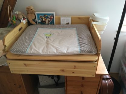 Wickeltisch Erhöhung aus Kiefer mit Schubkasten