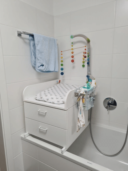 Aufsatz zum Wickeln auf der Badewanne